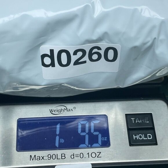 Levis High-Waisted Mom Jeans Tapered Leg Relaxed Fit 32 Blue Denim d0260 - Picture 10 of 10